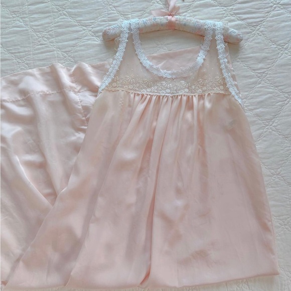 Vintage Christian Dior silk pajamas🍑